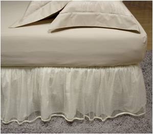 蕾絲床裙-米-米邊