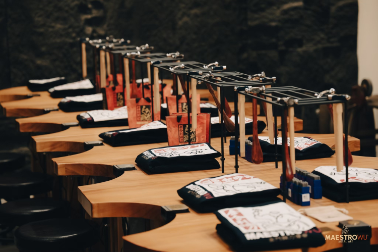 金合利鋼刀封面圖