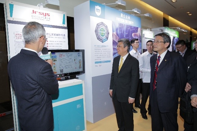 圖 2、捷而思自主研發的資安認證與電子簽章系統，廣泛應用於多項政府與企業專案，展現深厚技術力與市場落地能力。.jpg