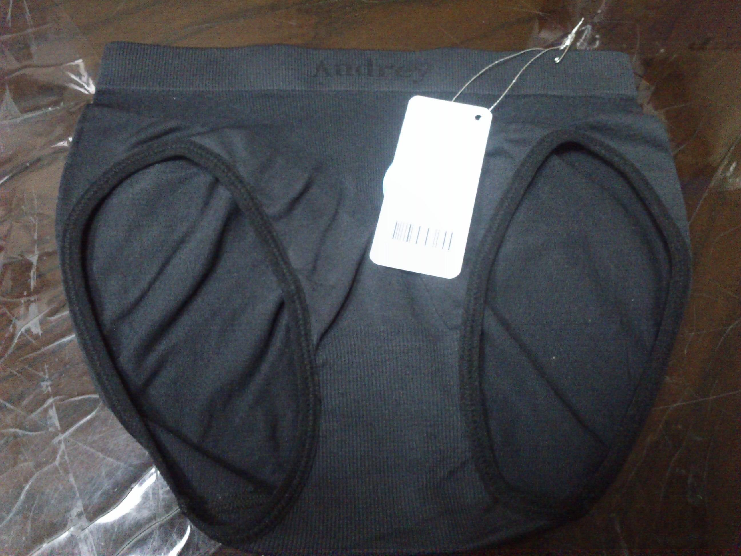 AUDREY低腰無縫三角褲-黑