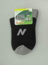 竹炭童休閒襪