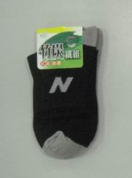 竹炭童休閒襪