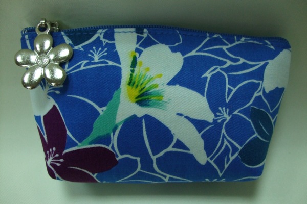 桐花立體零錢包