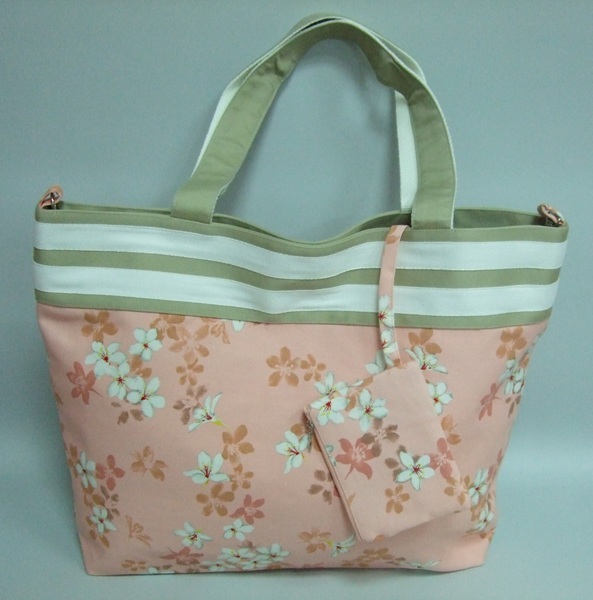 桐花束口手提包