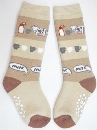 牛奶長筒毛巾童襪