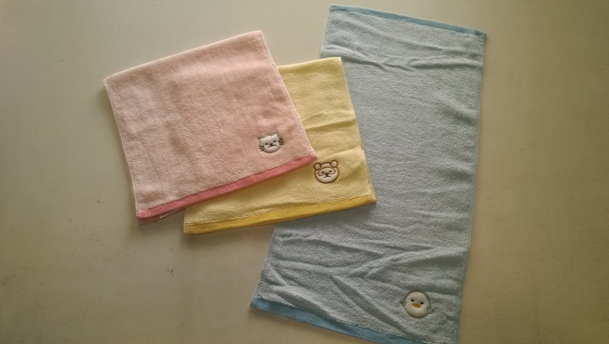 動物絨面刺繡童巾