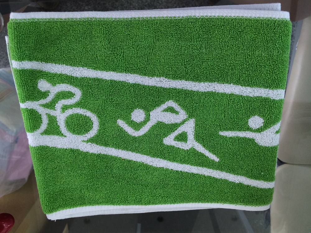 公版運動巾