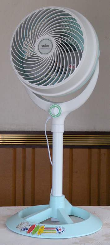 機械式塑膠扇