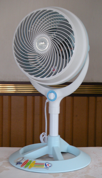 機械式塑膠扇