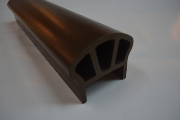 木塑複合材-中空