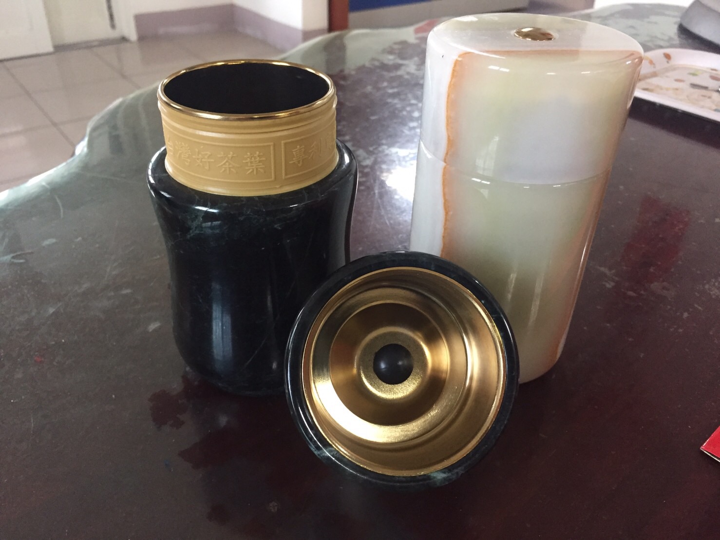 蛇紋石-密封容器罐
