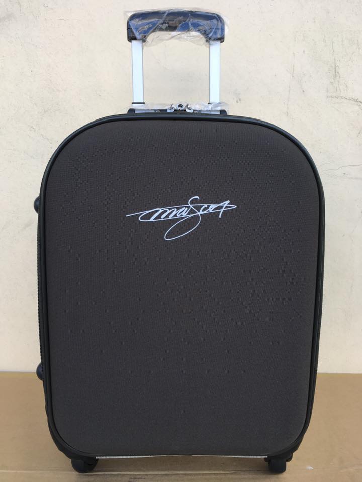 MASCOT經典配色4輪360度登機箱