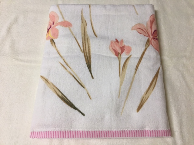 日系花朵絨印花浴巾