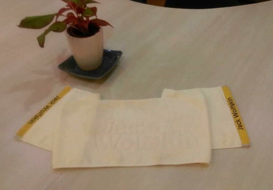 Jack Wolfskin緹花運動巾