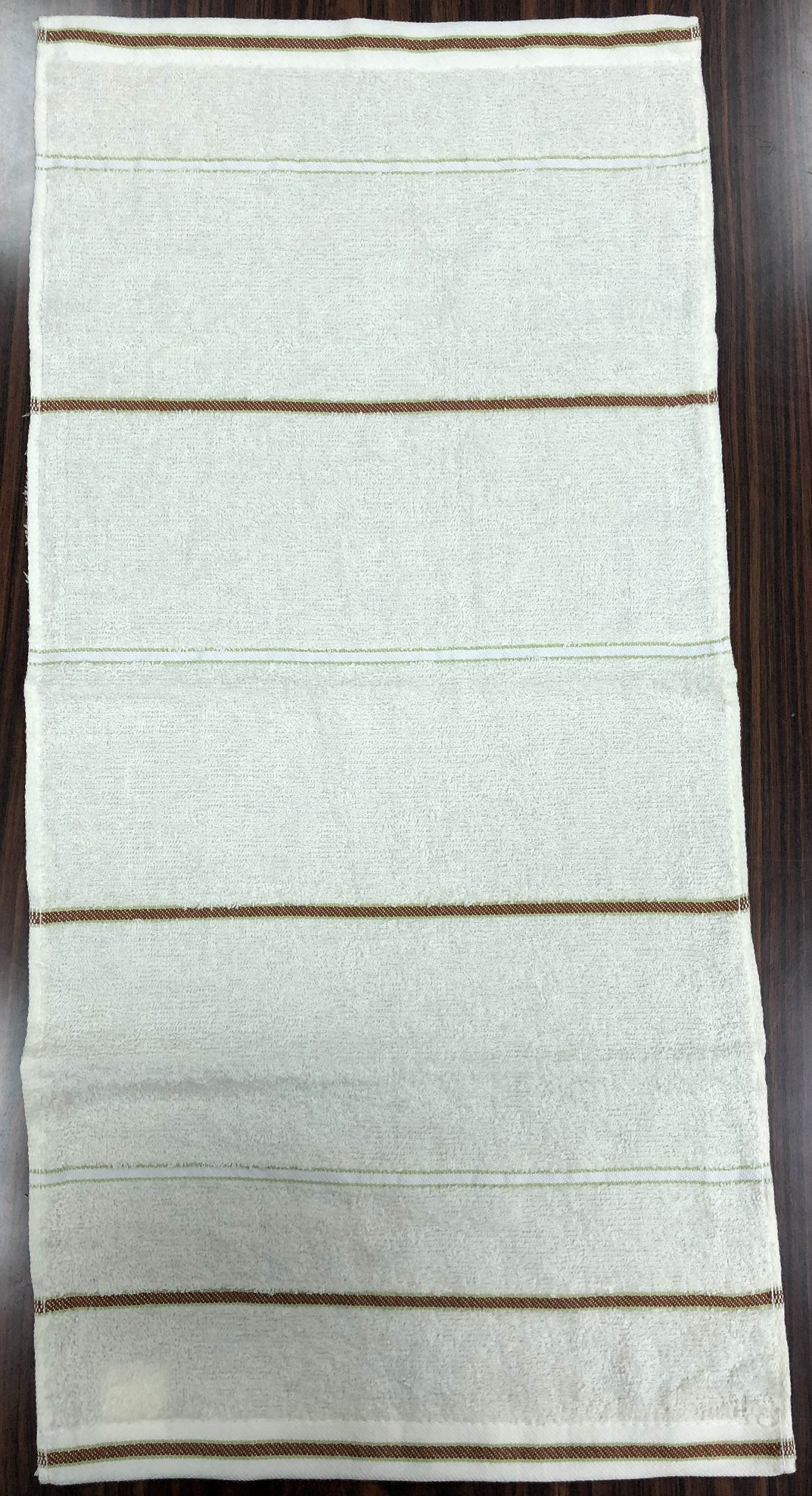 天際紋線條毛巾