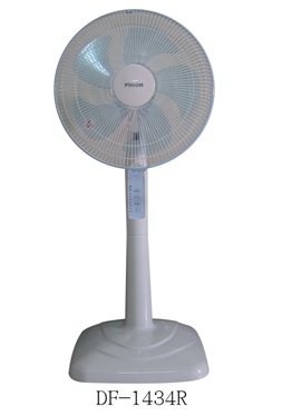 品諾14吋電子式立扇