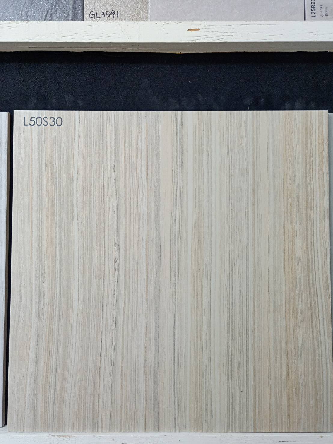 建築陶瓷-I類-內裝地磚 - 陶瓷面磚