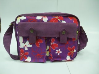 花布側背包