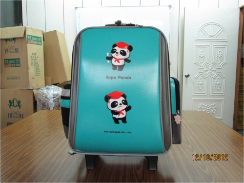 SUPA PANDA 造型拉桿書包