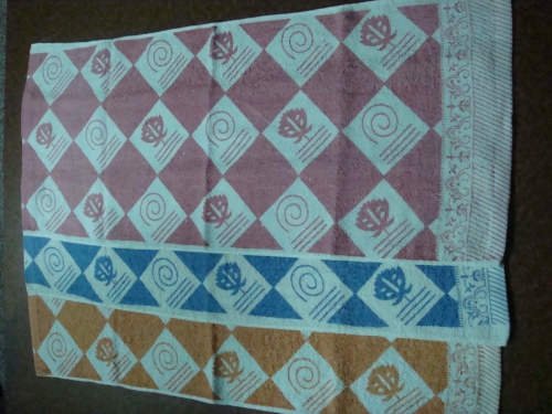 毛巾格子與小樹-粉