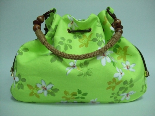 桐花束口手提包