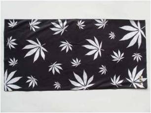 黑底大麻葉魔術頭巾