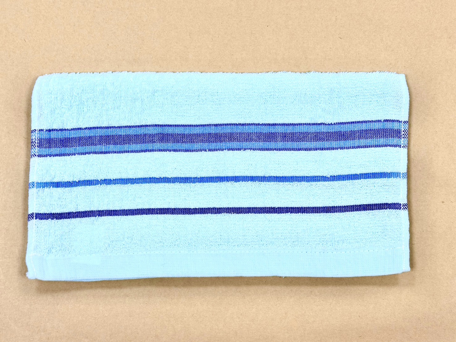 條紋毛巾