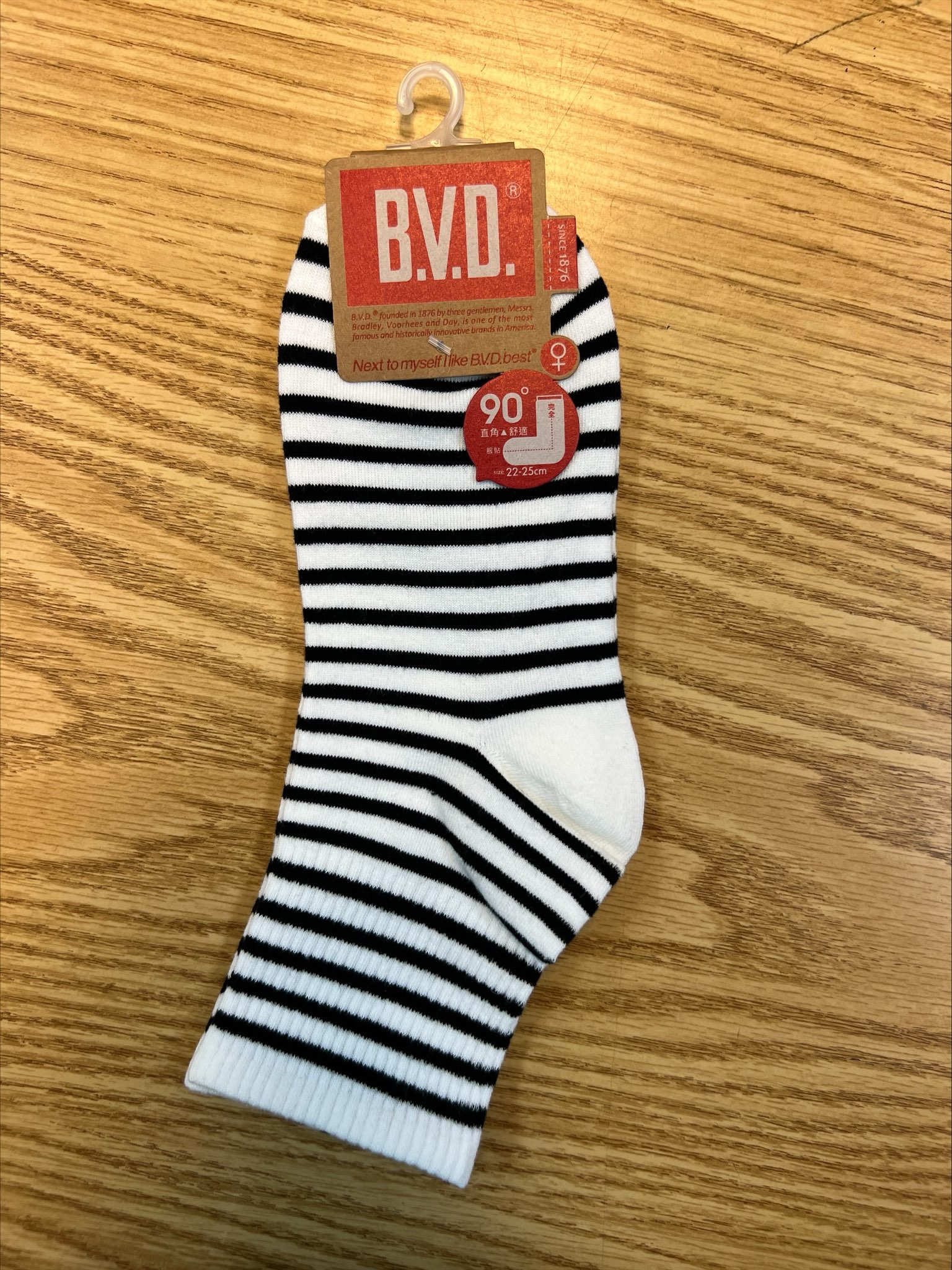 B.V.D.1/2條紋直角女襪