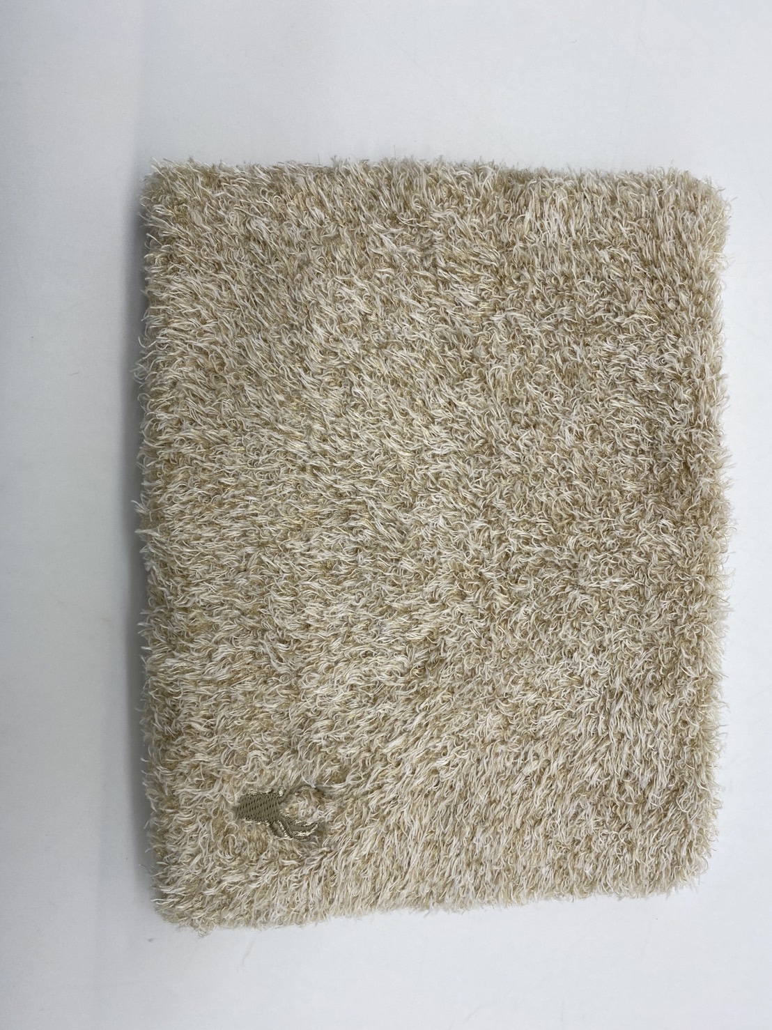 CB素面羽毛刺繡柔感圍脖彩米白