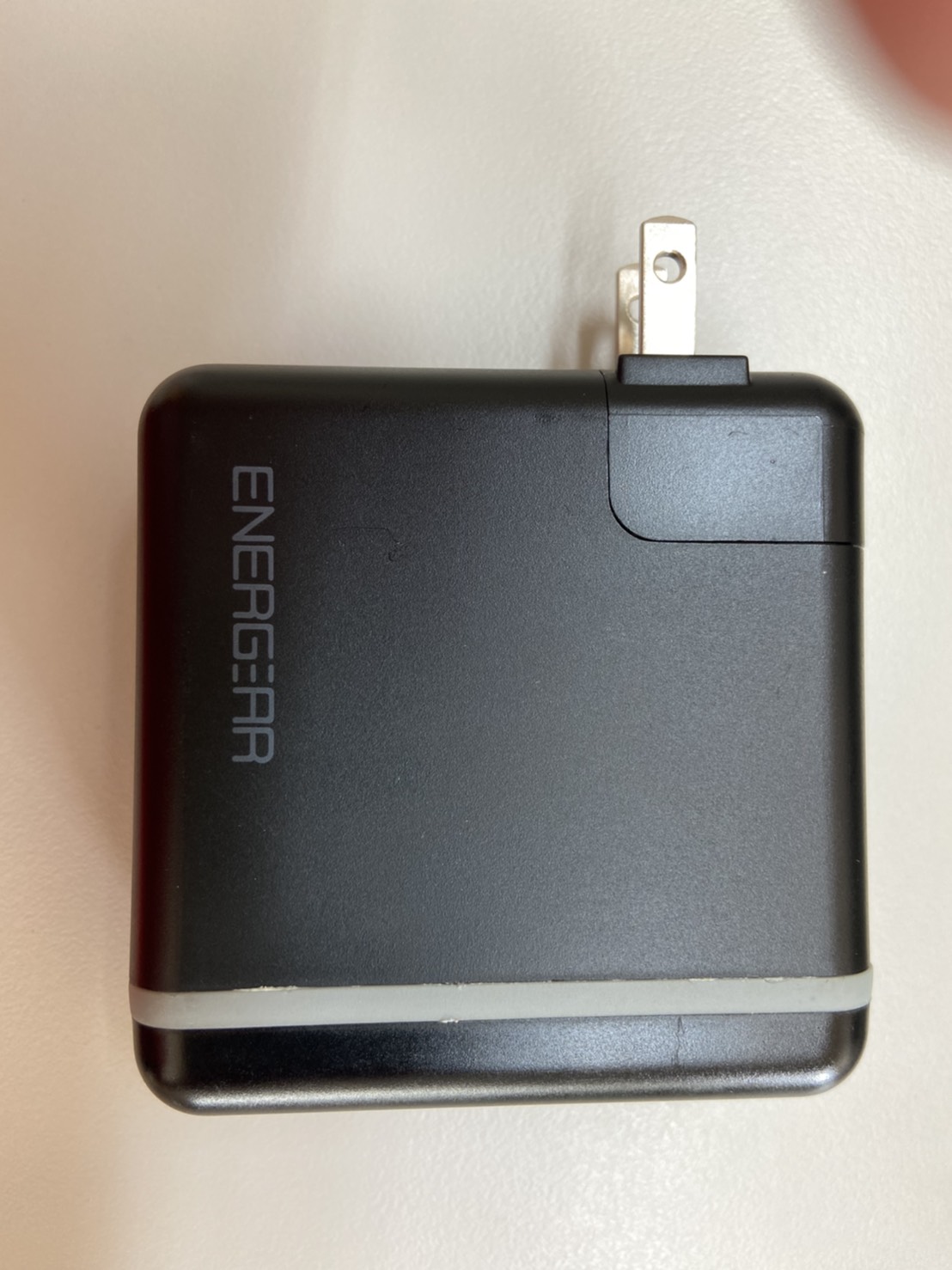 ENERGEAR 100W 氮化鎵 USB-C PD 電源供應器