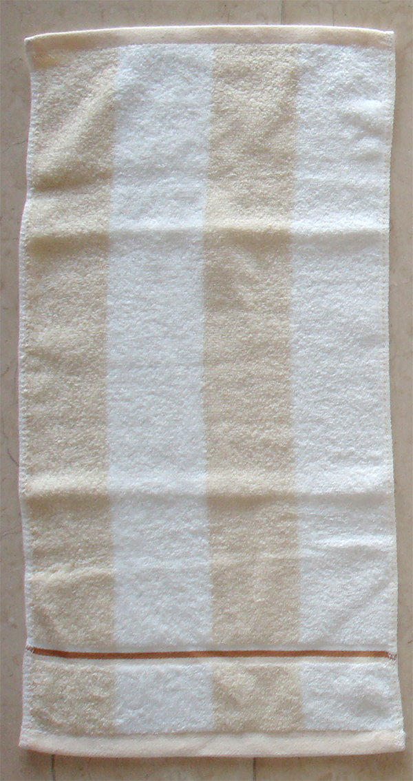 煙斗大彩條童巾(卡其)